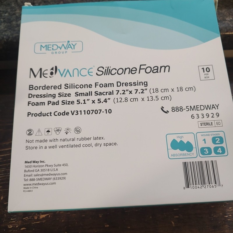 Box of 5 Medvance Bordered Silicone 7″ X 7″ Foam Dressing Sacral 5.1″ X 5.4″ Pad