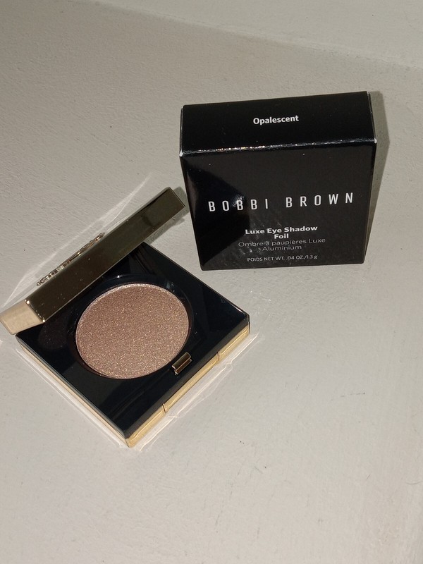 NIB NEW Bobbi Brown Luxe Foil EYE SHADOW 10 oz Full Size Shimmer OPALESCENT
