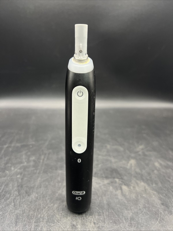 Oral B iO Series 4 Rechargeable Electric Toothbrush 3794 Black - FOR PARTS gallery