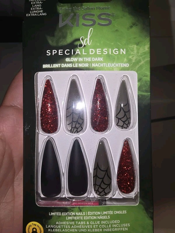 NEW Kiss Nails Halloween Glue Press Manicure XL Stiletto Black Spider Web Red gallery