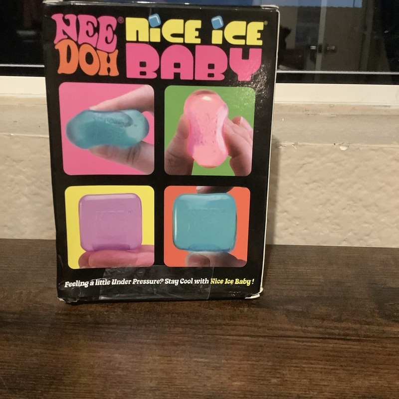 Nee Doh Nice Ice Baby Super Solid Gel Squeeze Cubes 4-Pack Blue/Pink gallery