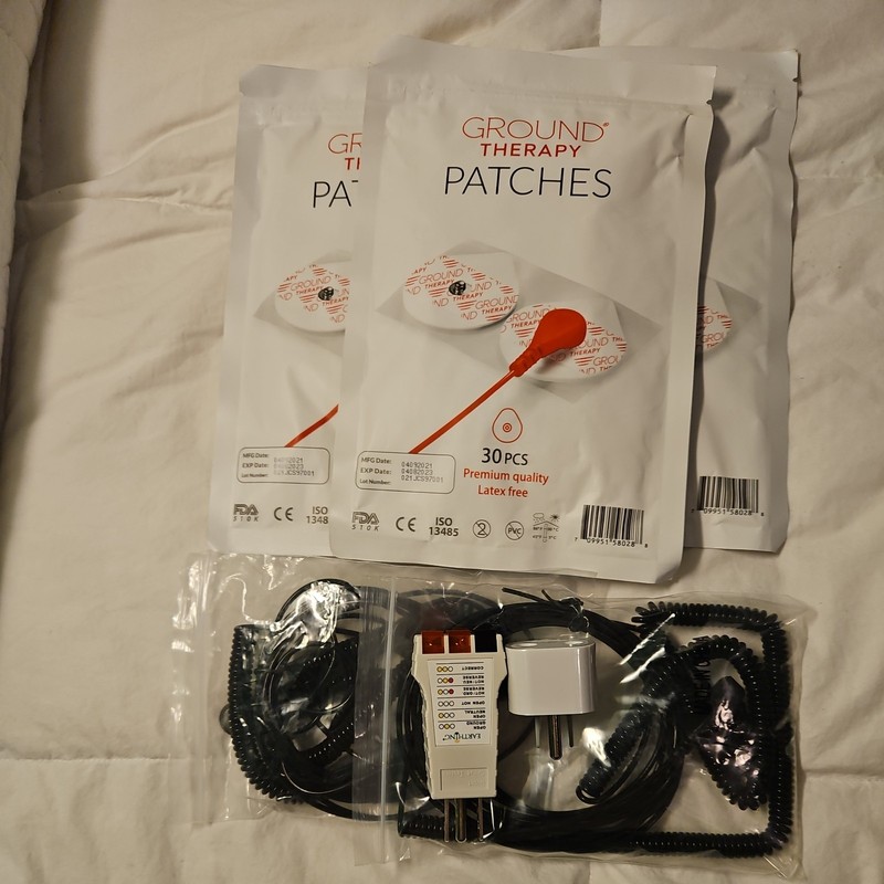 Earthing Ground Therapy Kit With Patches Coiled Cords Adapter & Red Carry Bag