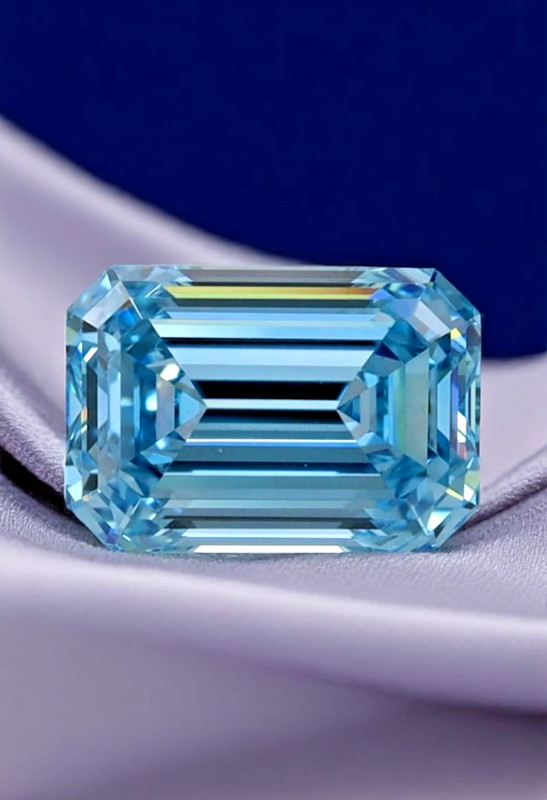 10CT Natural Emerald Cut Blue color CVD Certified Lab Grown Diamond VVS1 Clarity