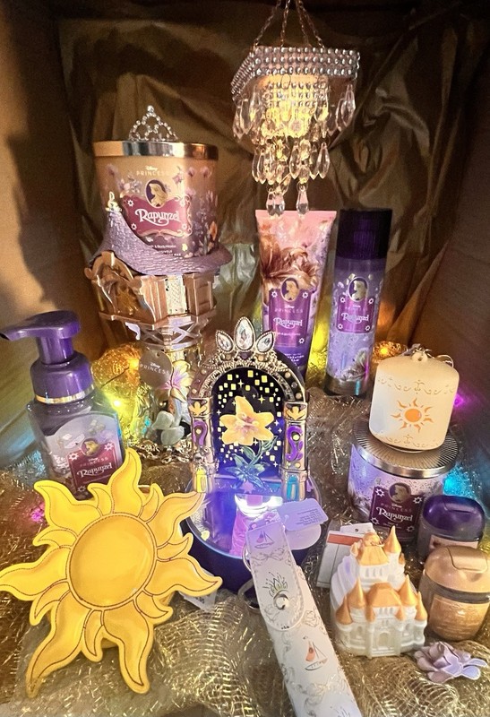 “COMPLETE 16 RAPUNZEL PEDESTAL BUNDLE” Bath & Body Works DISNEY Princess gallery