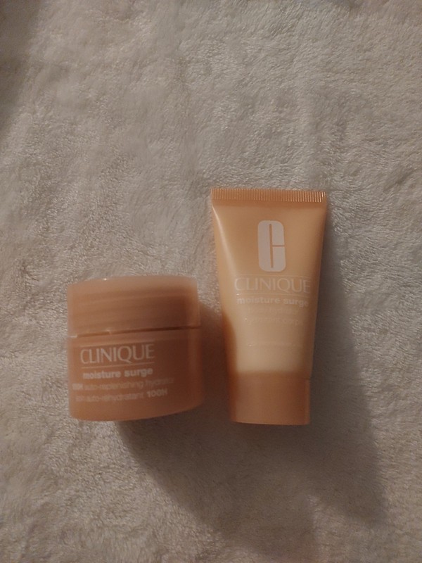 Clinique Moisture Surge Body Hydrator 1 fl oz and Moisture Surge 100H .5 fl oz
