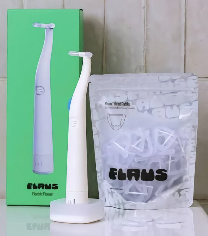 Flaus Electric Flosser Starter Kit NEW IN SEALED BOX – White