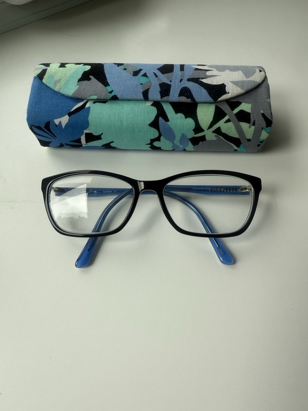 Vera Bradley Larissa Eyeglass Frame CMF Camofloral 54mmAuthentic w/Case