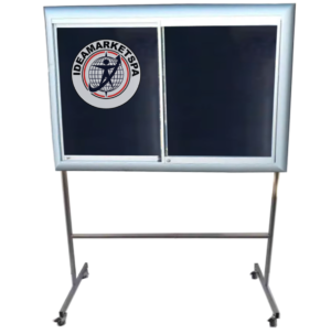 DIARIO MURAL 120X120 CON PEDESTAL